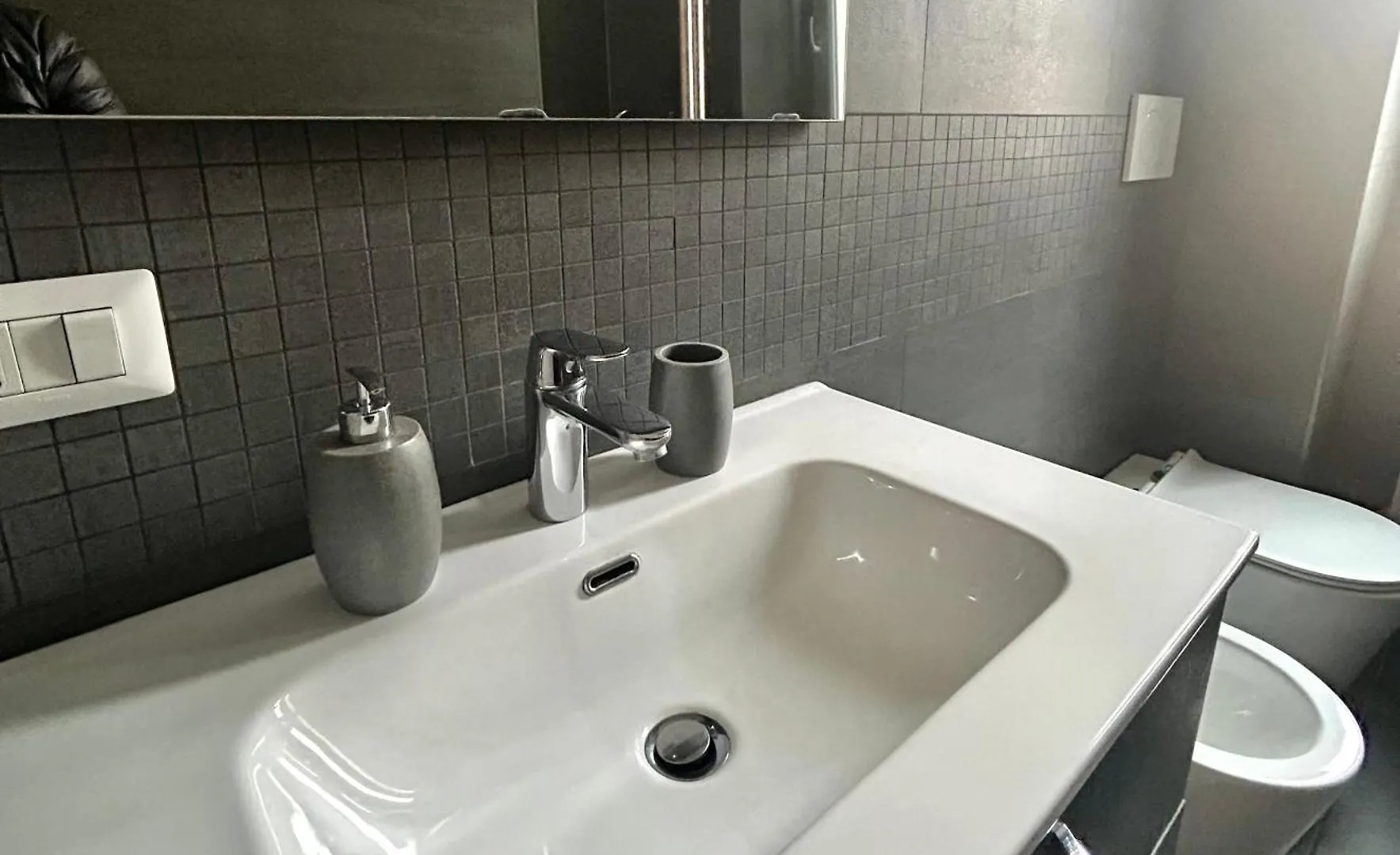 Apartment Fully Equipped Design Studio In San Siro Milan Italy